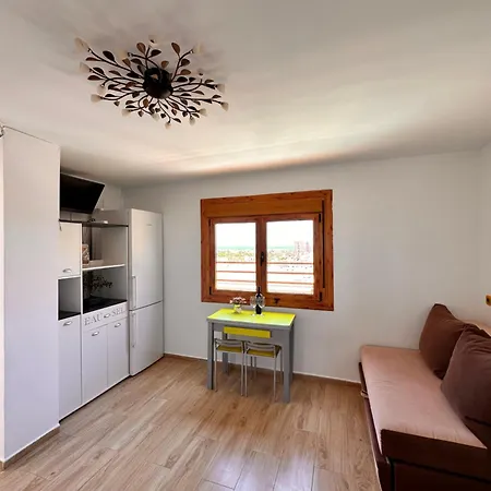 Apartments With Sea View, 4 Persons, Swimming Pool And Bbq Torrevieja Exterior photo